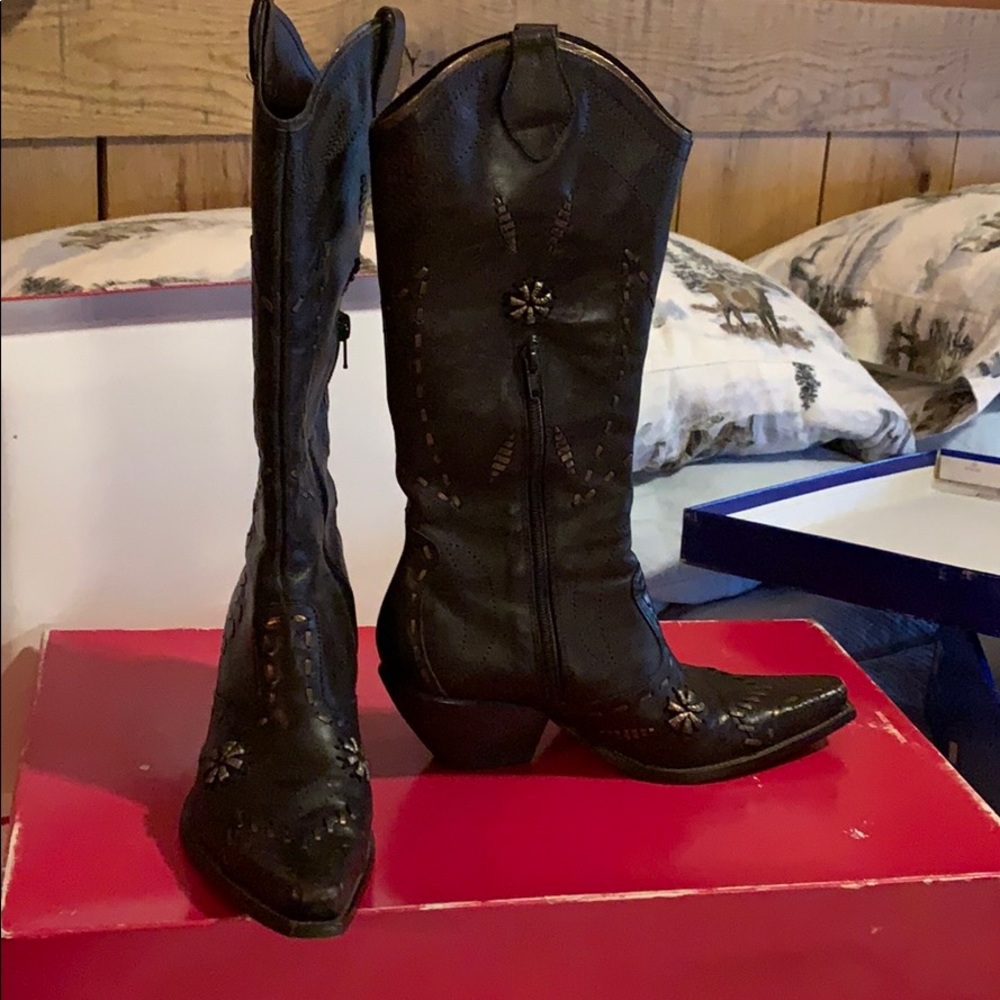 Boots